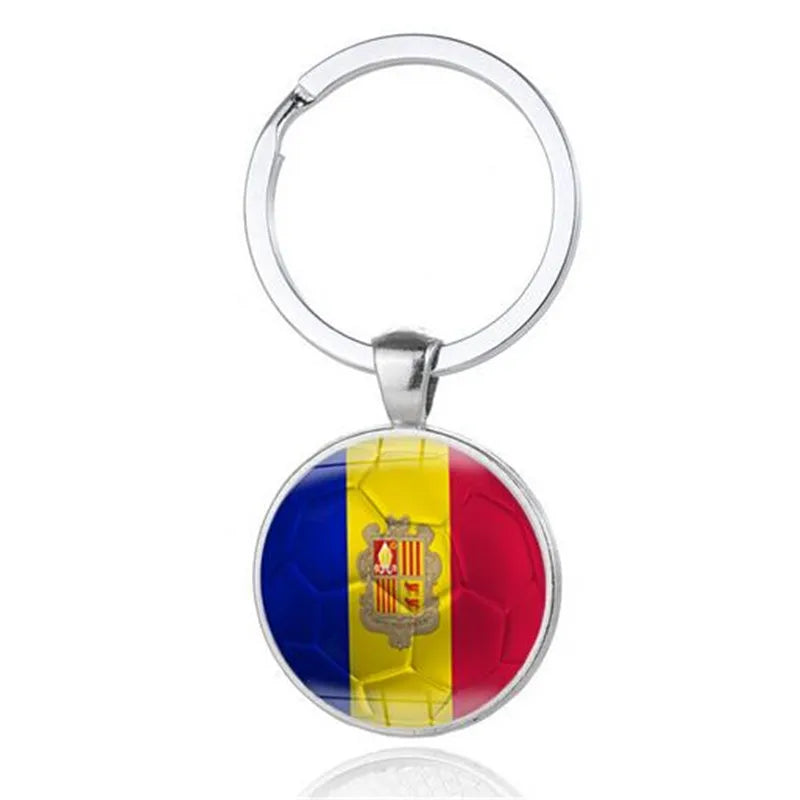 100pcs New 2018 Football Car Keychain Keyring For Denmark Finland Iceland Albania Andorra Austria Estonia Poland Flags