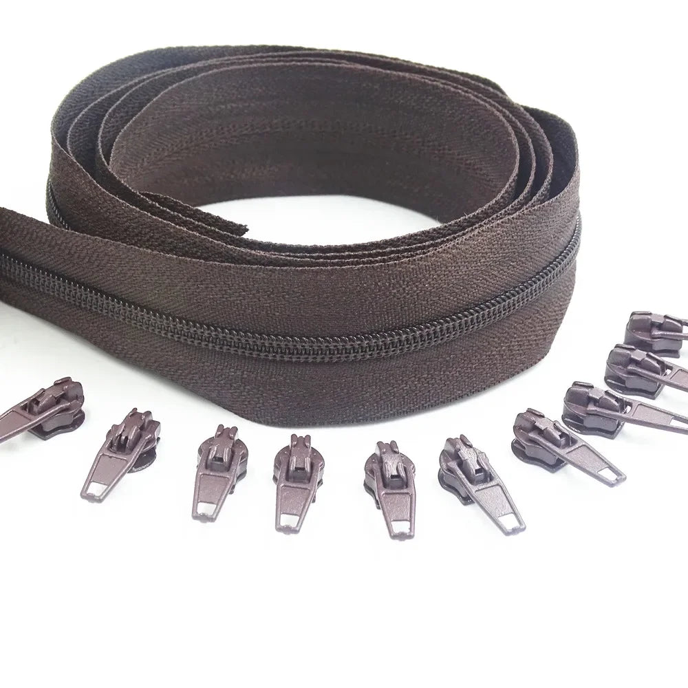 5 Meters long zipper 10 auto locking sliders 20 colors of 3# nylon zipper used for zipper clothing handbags