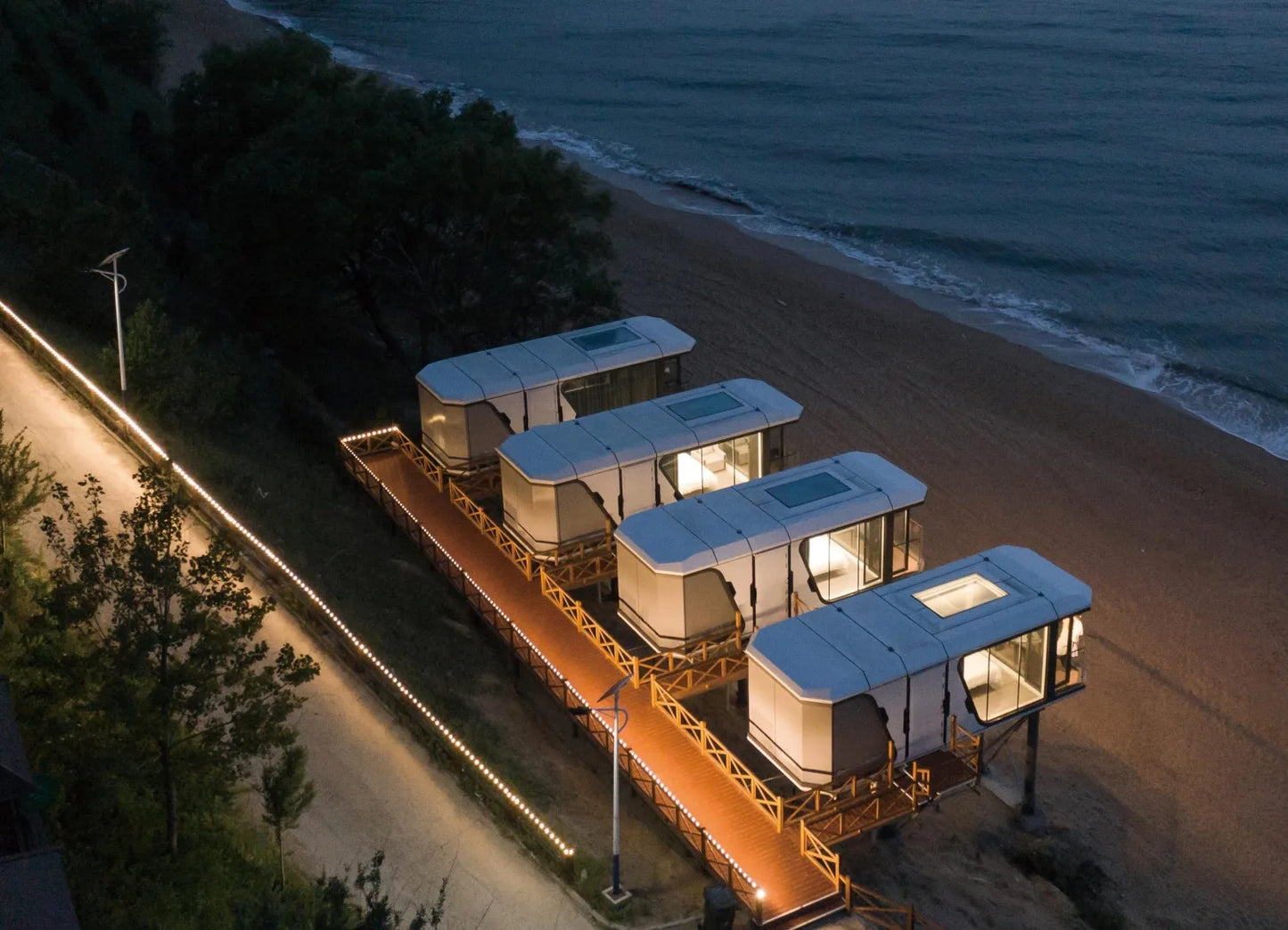 All-in-one Whole House Intelligent Science Fiction House Modular Home Space Capsule Alloy Capsule Hotel Camping Star Capsule
