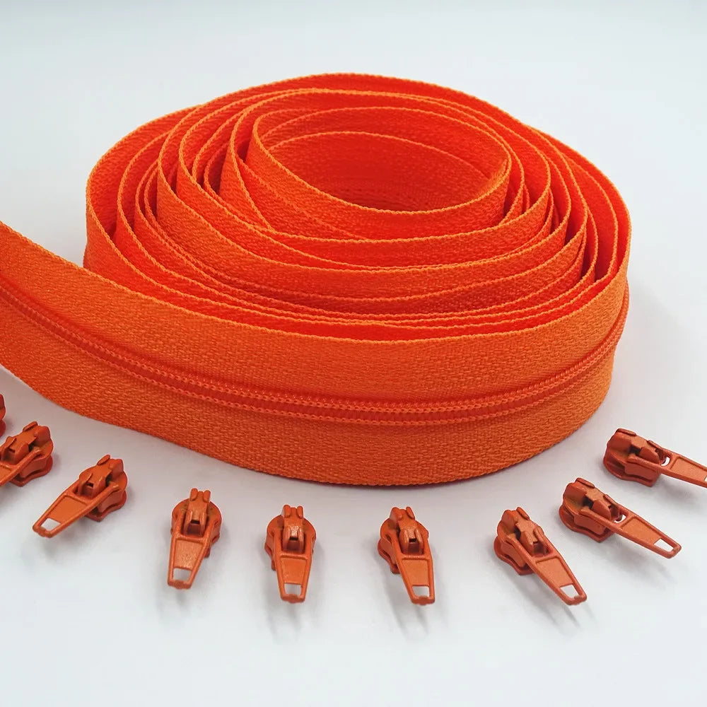 5 Meters long zipper 10 auto locking sliders 20 colors of 3# nylon zipper used for zipper clothing handbags