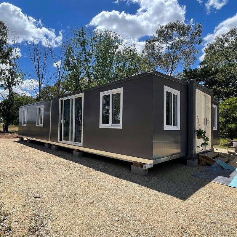 Prefabricated 20Ft 40Ft Expandable Prefabricated Container House for Sale Shipping Prefab Tiny Home 3 4 5 Bedroom