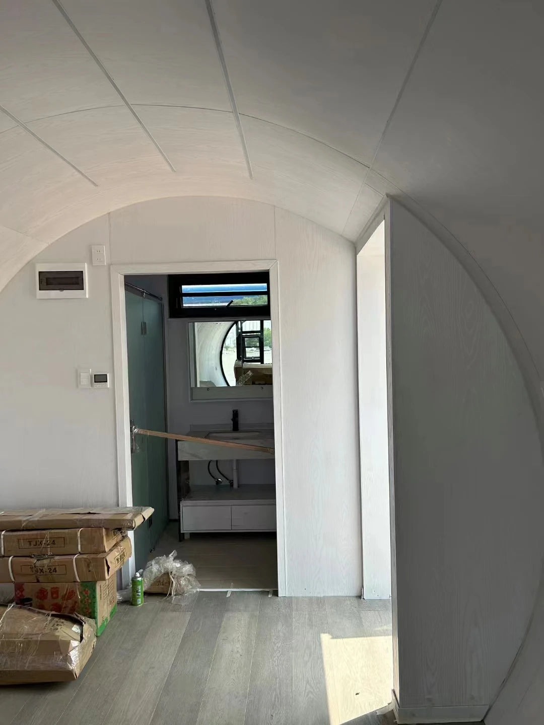 Venice Yacht style Prefabricated boat house villa, Boat Shape metal Log Home, Prefab Tiny Modern IOT Houses.holiday Houseboat